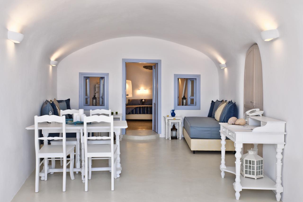 Anemomilos Oia Quarto foto