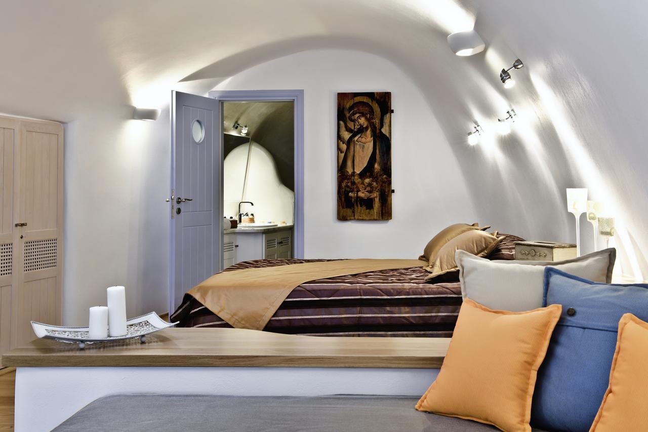 Anemomilos Oia Quarto foto